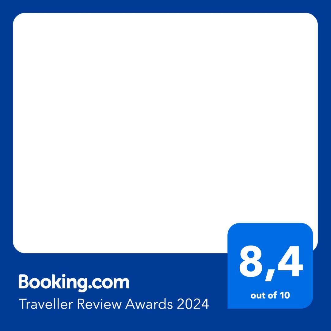 # Prix "Travellers Awards 2023 Et 2024" Lac Leman Velos Viarhona Geneve Annecy Valleiry Exterior photo